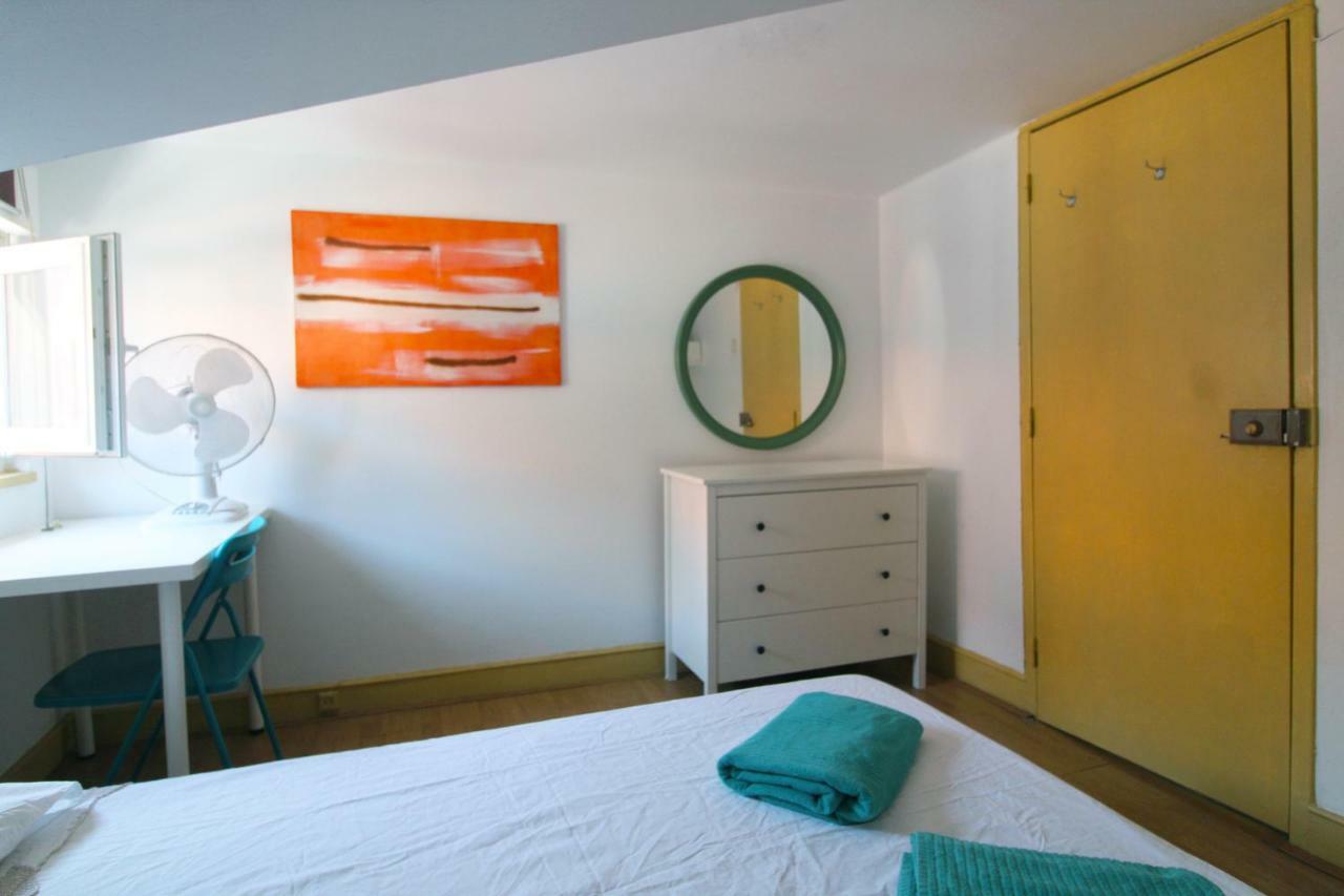 Room In Marechal Saldanha 3Rd Floor Lisbon Room photo